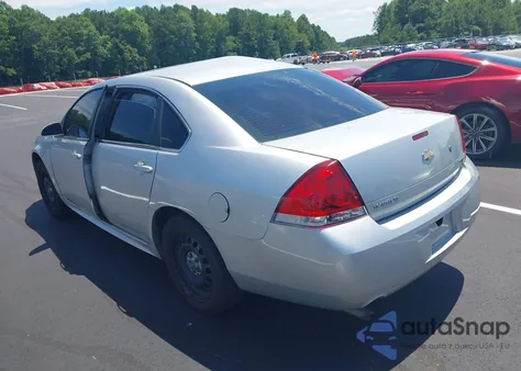 2014 Chevrolet Impala Limited Police z USA, uszkodzony, nr VIN 2G1WD5E37E1169368